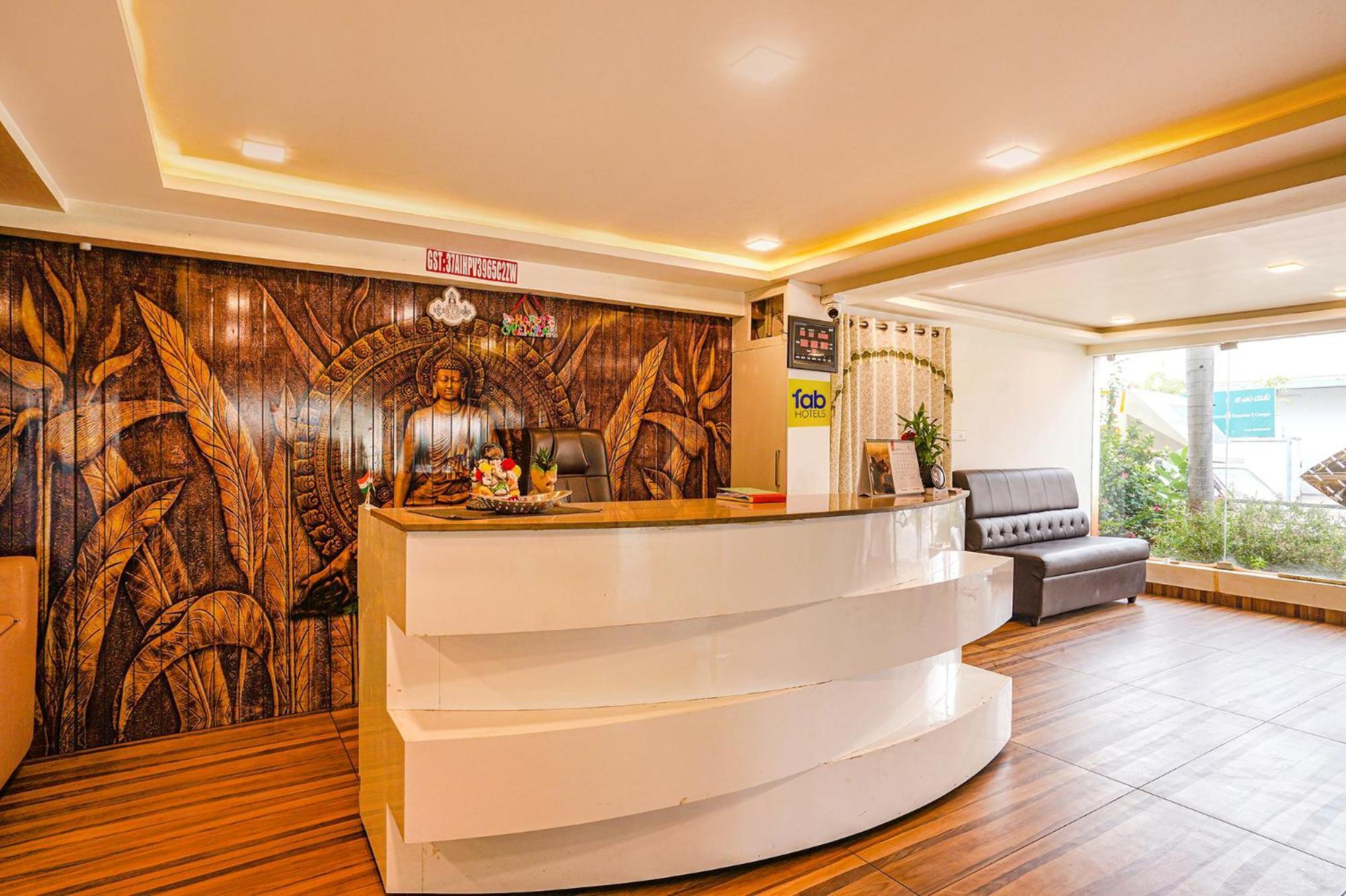Fabhotel Ambika Elite Buckinghampet Dış mekan fotoğraf
